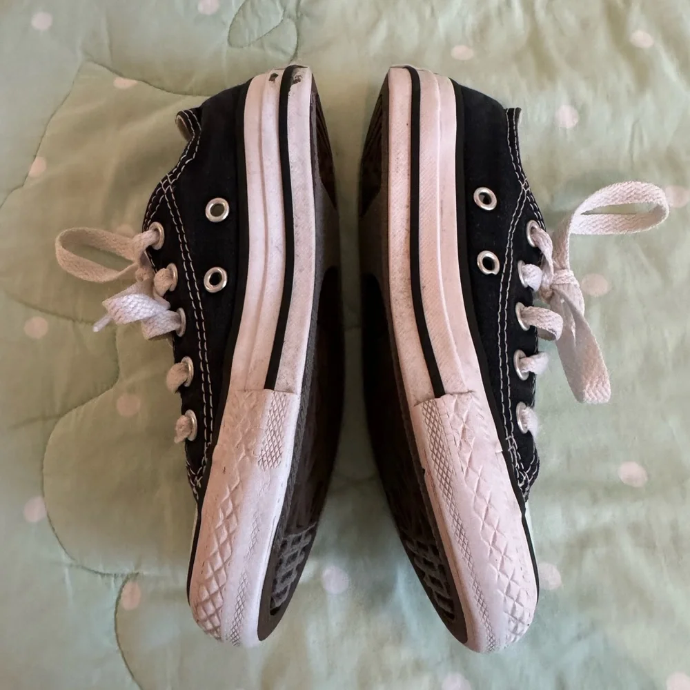 Converse Black and White Sneakers Toddler size 11